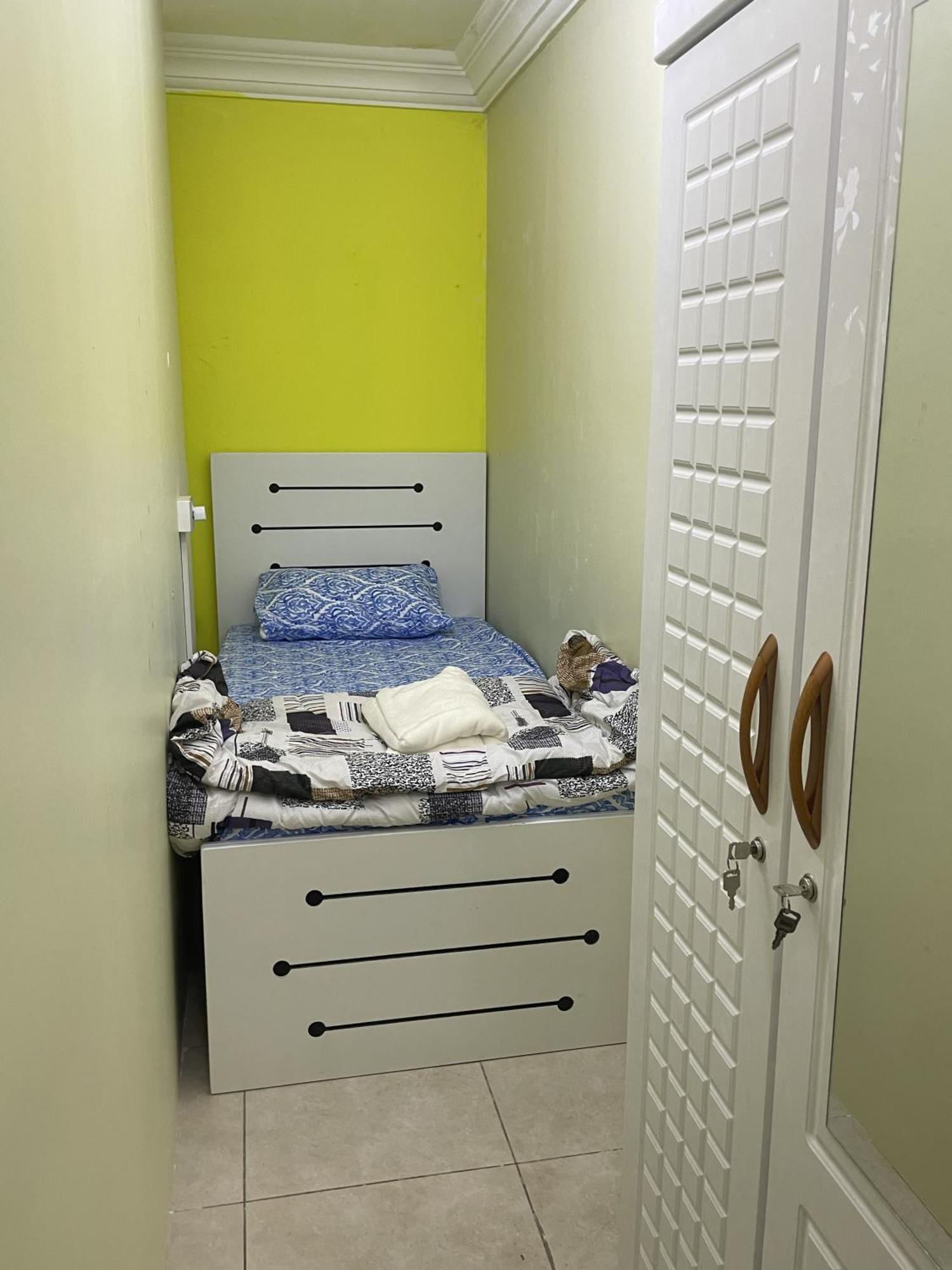 Elite Space Hostel And Capsule Accommodation 迪拜 外观 照片